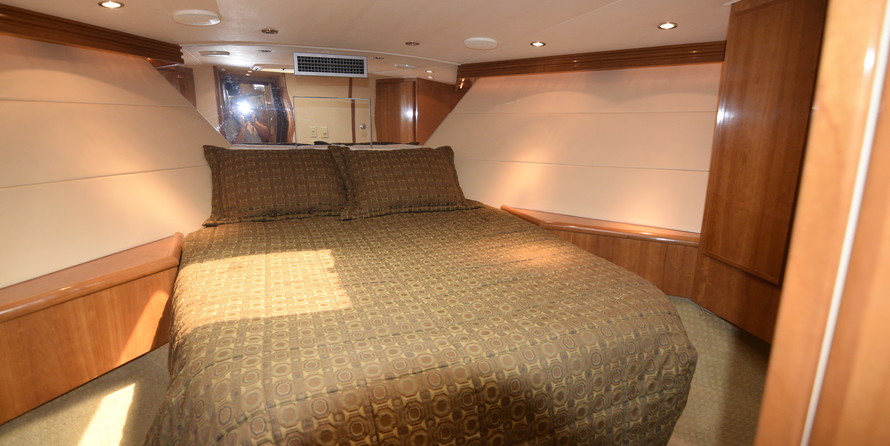 Hatteras GT45X Flybridge