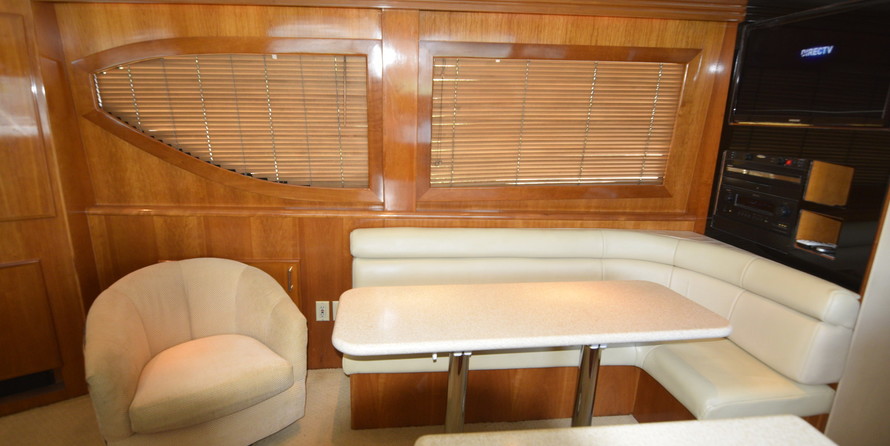 Hatteras GT45X Flybridge