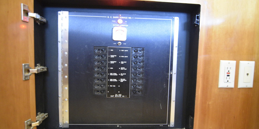 Hatteras GT45X Flybridge