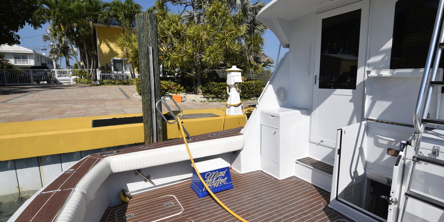 Hatteras GT45X Flybridge