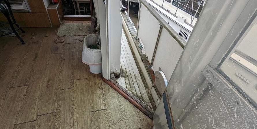 Chris-Craft Commander 44