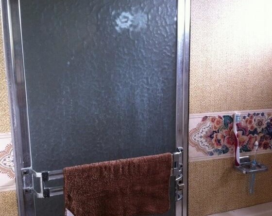 Chris-Craft Commander 44