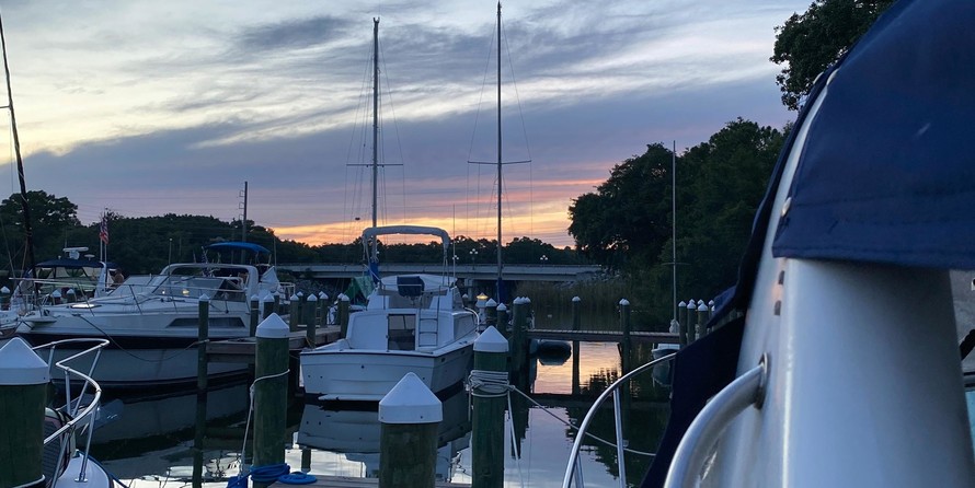 Monterey 30’ Cruiser