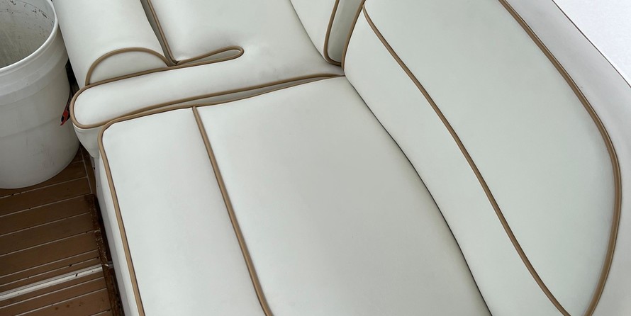 Monterey 30’ Cruiser