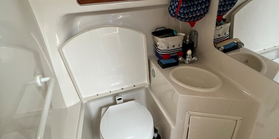 Monterey 30’ Cruiser