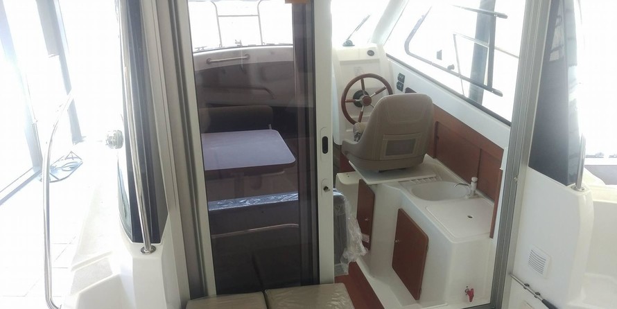 Jeanneau Merry Fisher 645