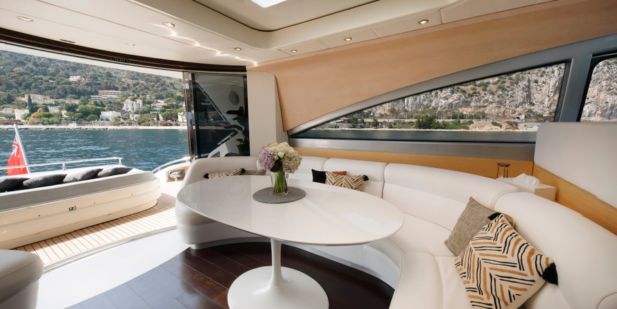 AB Yachts 68
