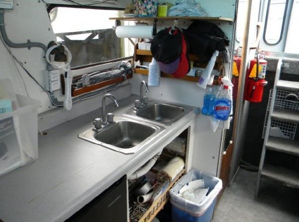 1999 27 hike built aluminum patrol boat w/ trailer