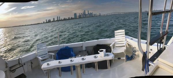 Hatteras 77 Convertible