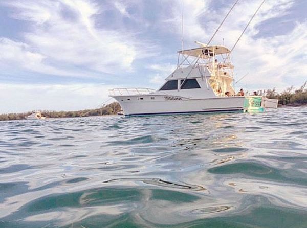 Hatteras 77 Convertible