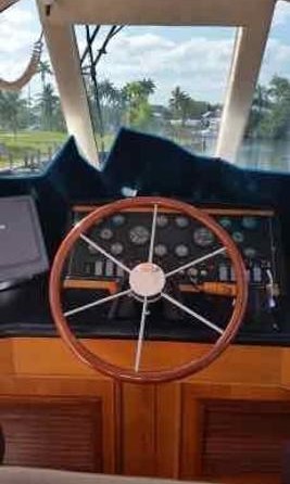 Striker Custom Sport Fisherman