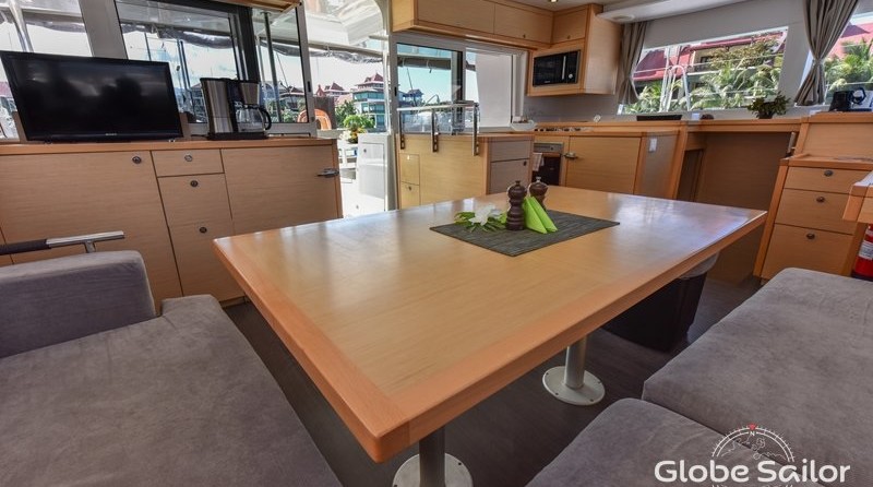 Lagoon 450