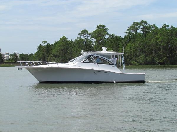 Cabo 41 Express cruiser
