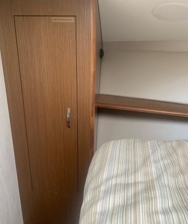 Cabo 41 Express cruiser