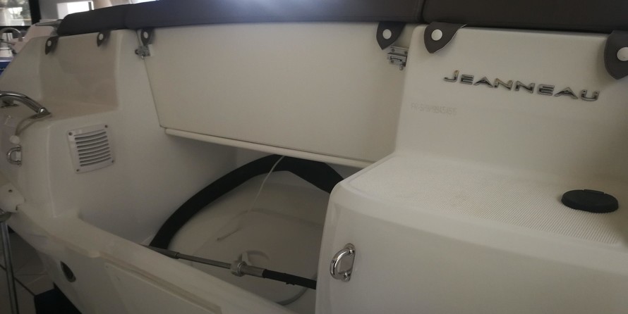 Jeanneau Cap Camarat 5.1 CC