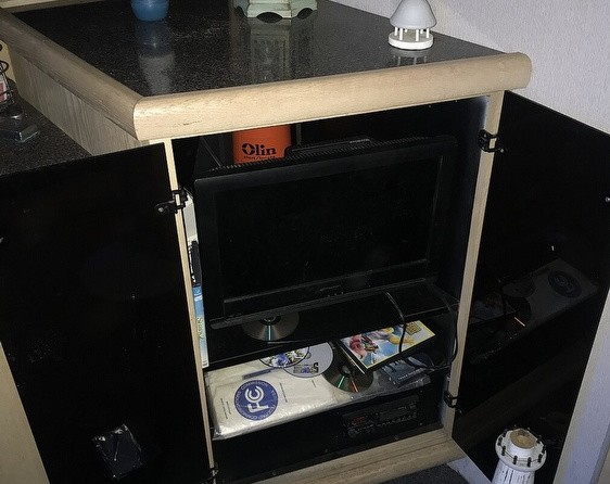 Silverton 40X Express