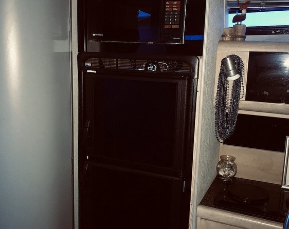 Silverton 40X Express