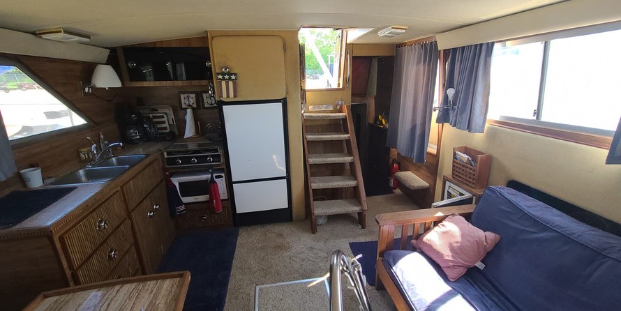 Chris-Craft Catalina 381