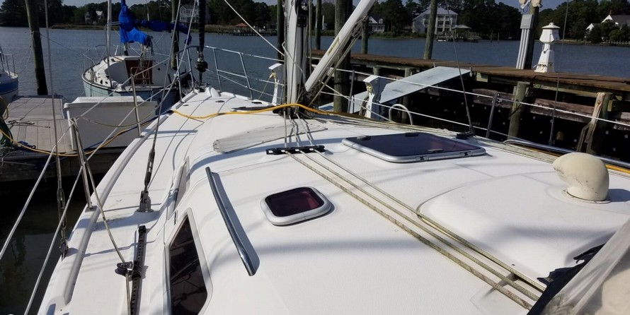 Marlow-Hunter 38