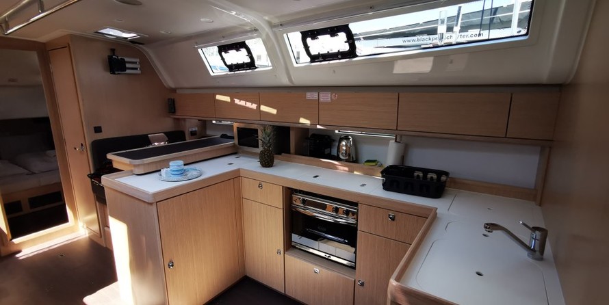 Bavaria Cruiser 51