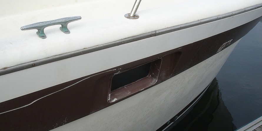 Chris-Craft 36 Commander