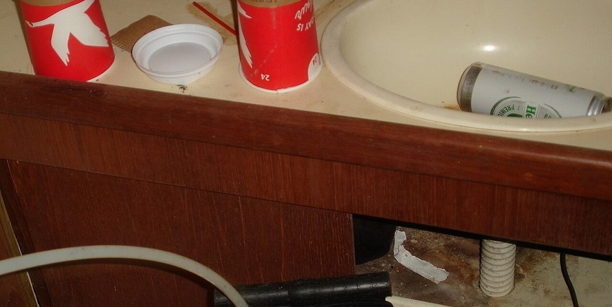 Chris-Craft 36 Commander