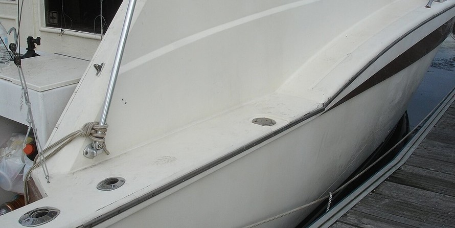 Chris-Craft 36 Commander