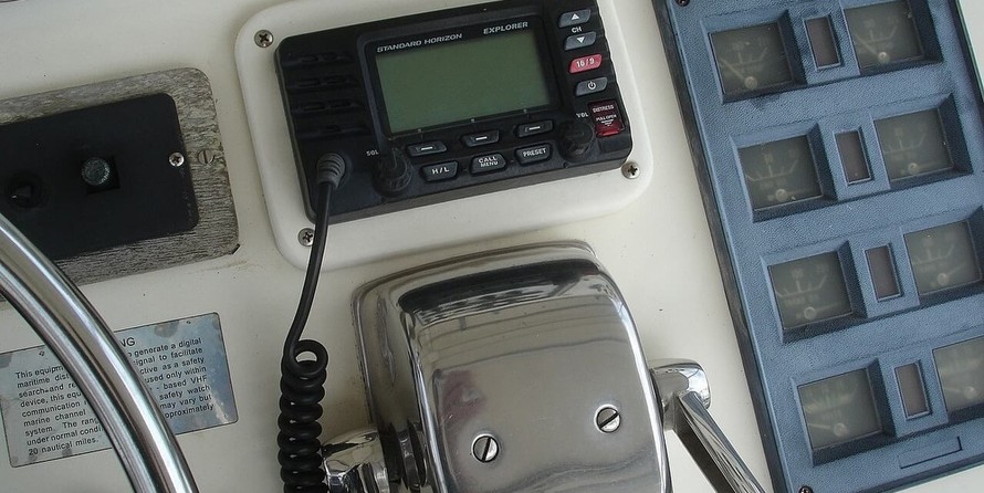 Chris-Craft 36 Commander