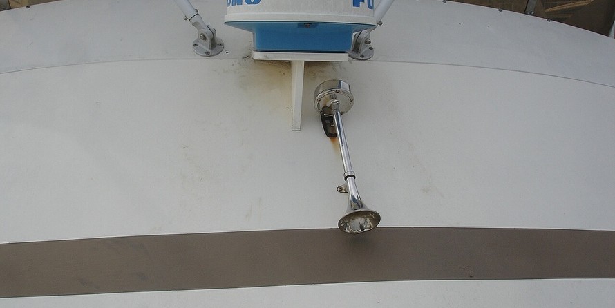 Chris-Craft 36 Commander