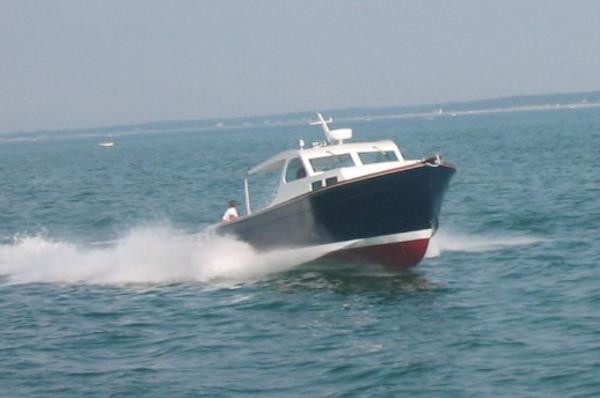 Huckins Gurnet 36
