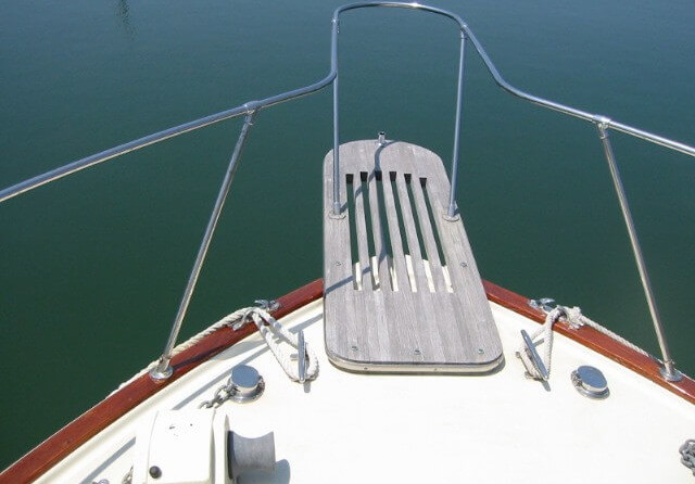 Trojan 36 Flybridge Convertible