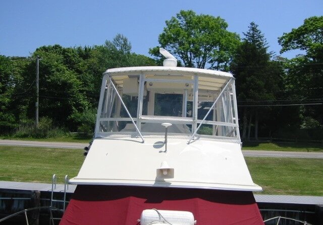 Trojan 36 Flybridge Convertible