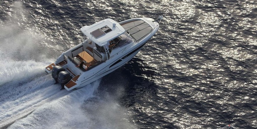 Jeanneau Cap Camarat 9.0 WA