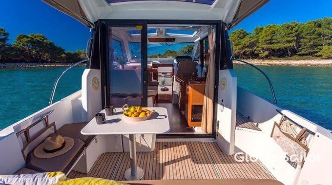 Jeanneau Merry Fisher 855