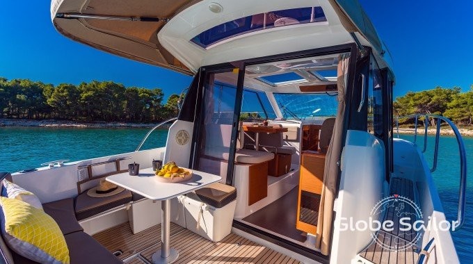 Jeanneau Merry Fisher 855