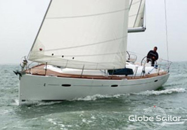 Beneteau Oceanis 43