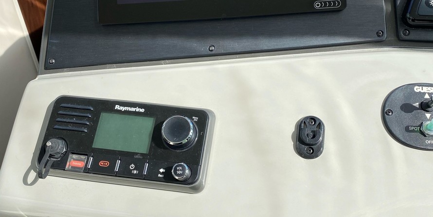 Sea Ray 370 Sundancer