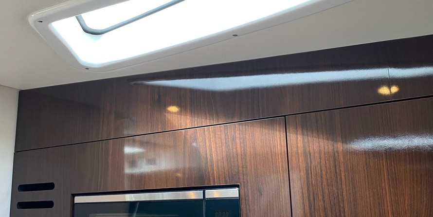 Sea Ray 370 Sundancer