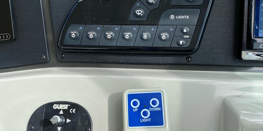 Sea Ray 370 Sundancer