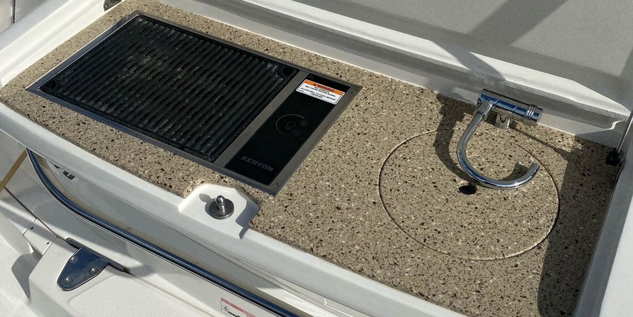 Sea Ray 370 Sundancer