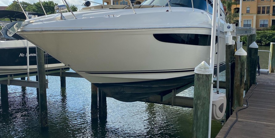 Sea Ray 370 Sundancer