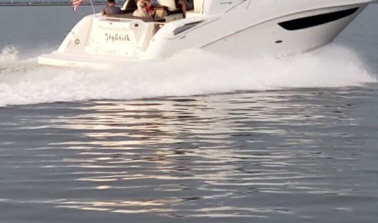 Sea Ray 370 Sundancer