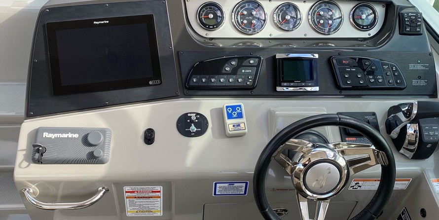 Sea Ray 370 Sundancer