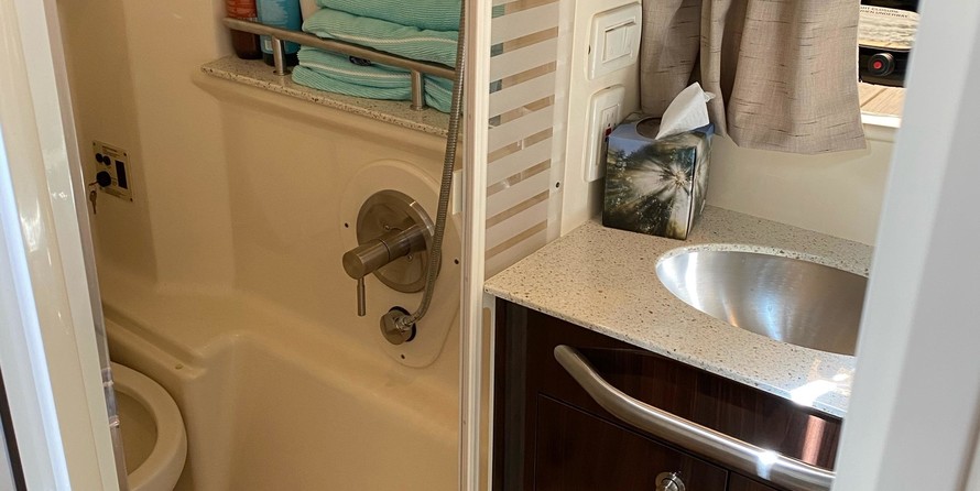 Sea Ray 370 Sundancer