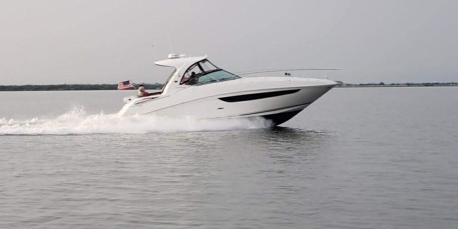 Sea Ray 370 Sundancer
