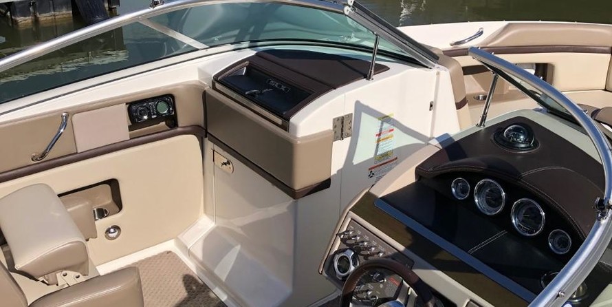 Sea Ray 250 SLX