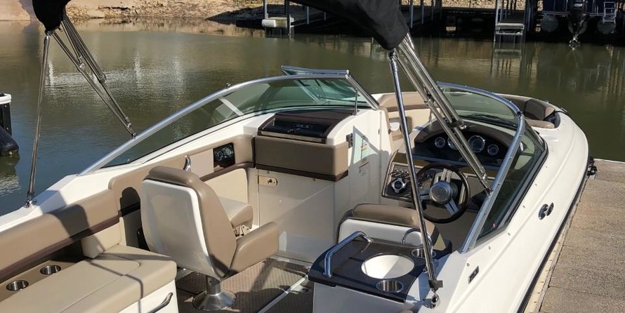 Sea Ray 250 SLX