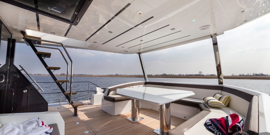 Galeon 640 FLY