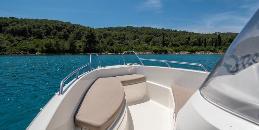 Quicksilver Activ 455 Open