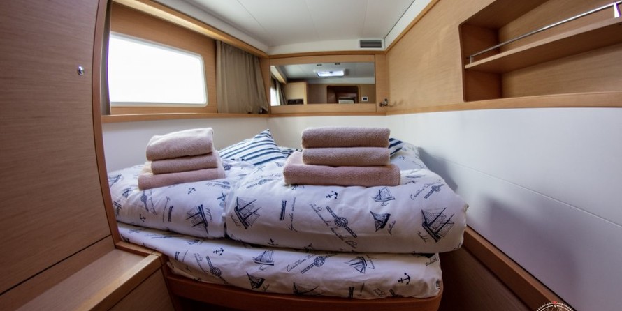 Lagoon 450
